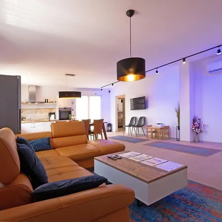 House Sontag * Divšići